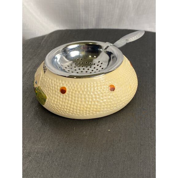 VTG 70s Bermuda Souvenir Tea Bag Holder Strainer 3.5 in beige green blue GC L#2 - Picture 6 of 10